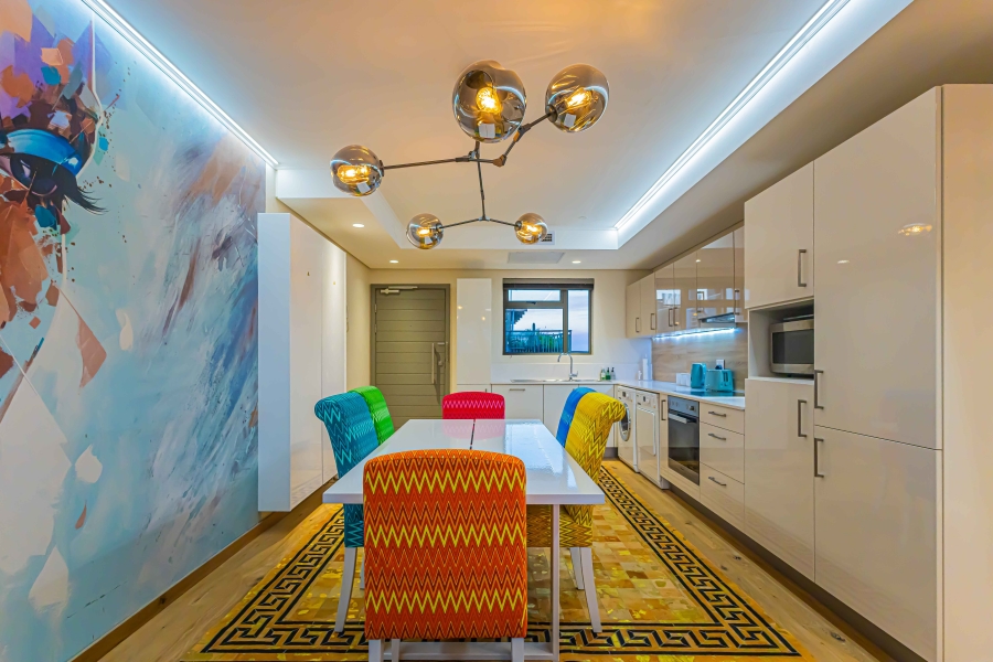 2 Bedroom Property for Sale in Mouille Point Western Cape